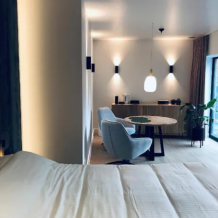 Suites Le Porte-Bonheur-3