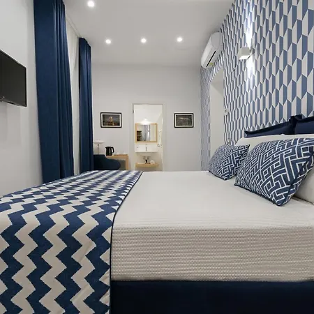 Hsuites Luxury B&B-3