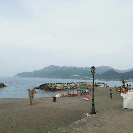 Al porticciolo-2