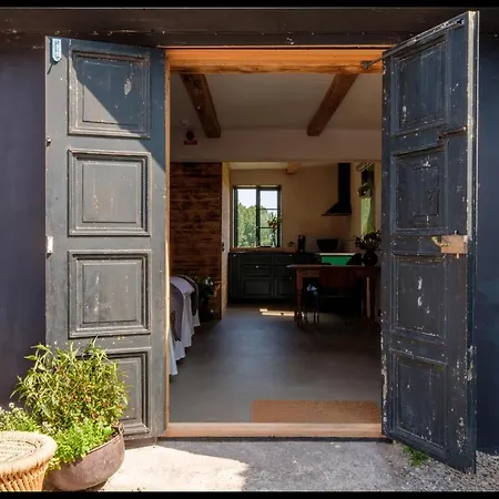 Froeken Hjorts Bed And Breakfast-2