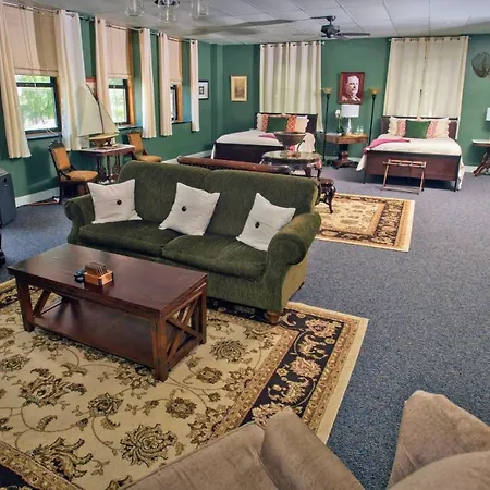 Sherman Inn-2