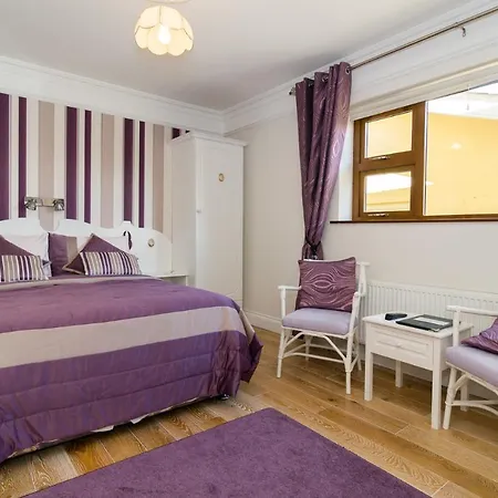 Cois Li Accommodation-3