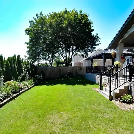 Graystone Bed & Breakfast-3