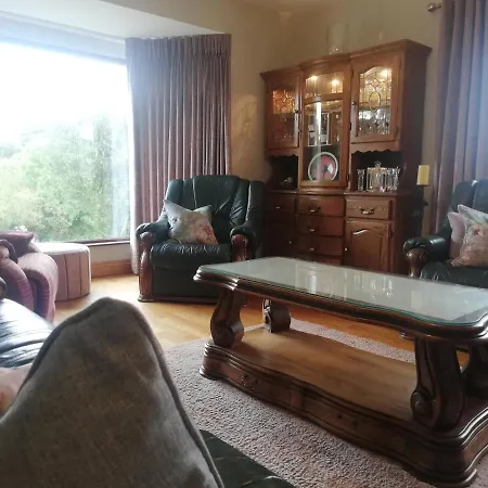 O'Sheas Ceol Na Habhann B&B-3