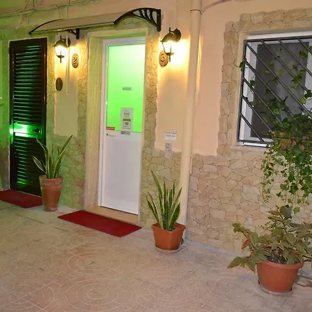 Bed & Breakfast Taras-2