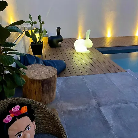 Other Garden - Luxury Bed And Breakfast-3