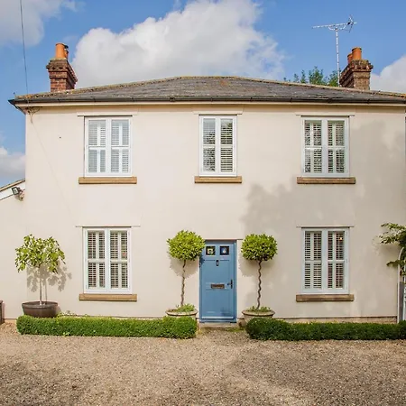 Smallbrook Cottage-3