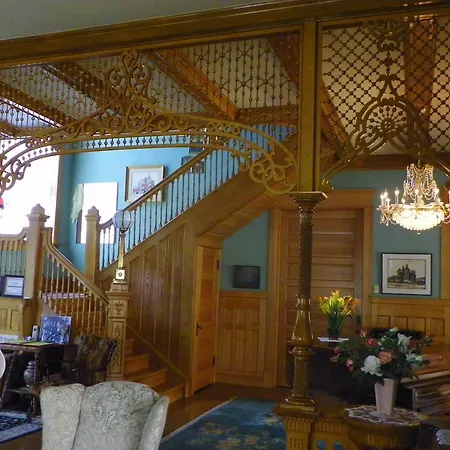 Ferris Mansion Bed & Breakfast-2