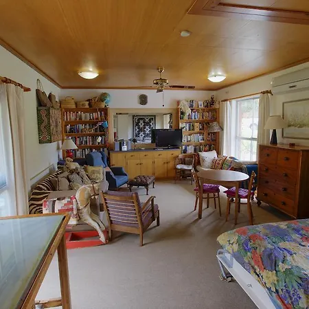 Quilters Studio-2