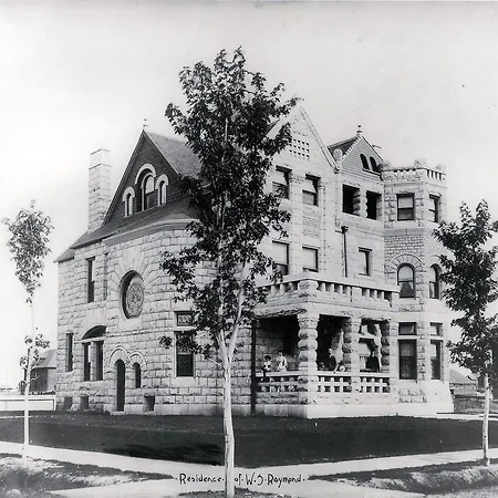 Castle Marne Bed & Breakfast-2