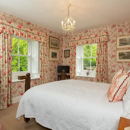 Ingram House Bed & Breakfast-3