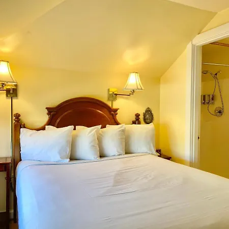 Excelsior Inn-3