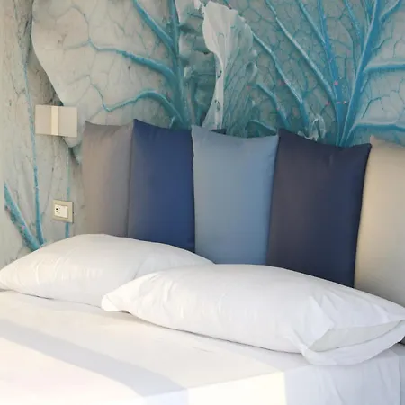 Clipper Suite-3