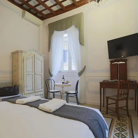 La Maison Dell'Orologio-3