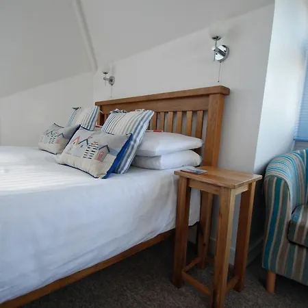 Southern Breeze Lodge - Adults Only-3