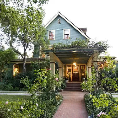The Bissell House Bed & Breakfast-3