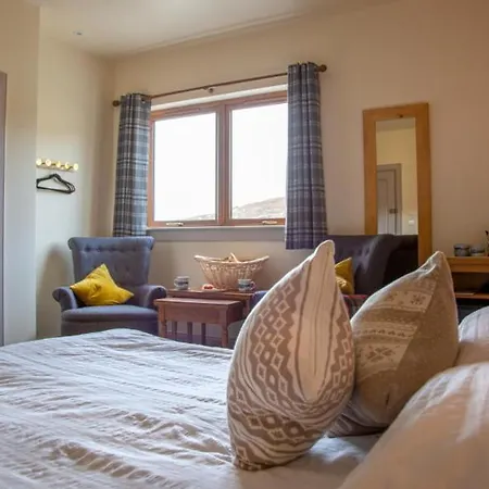 Kirkaig Lodge-2