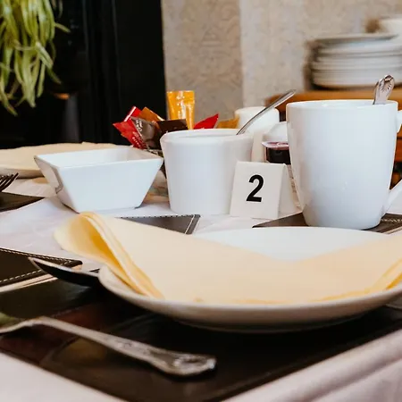 Plougastel House B&B-3