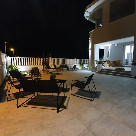 Evergreen B&B-3