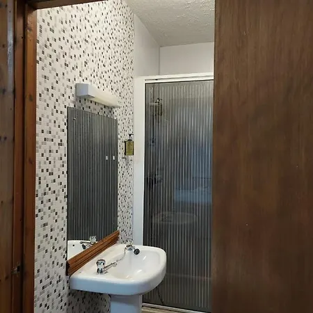 Twa Dogs Inn-3