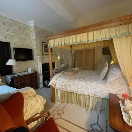Barton Hall Country House-3