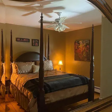Toba'S Bed & Breakfast-2
