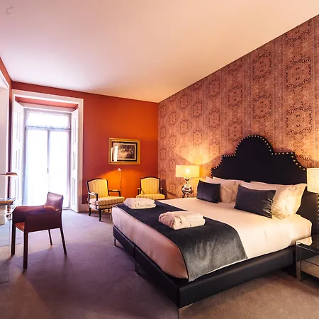Dear Lisbon - Gallery House-3