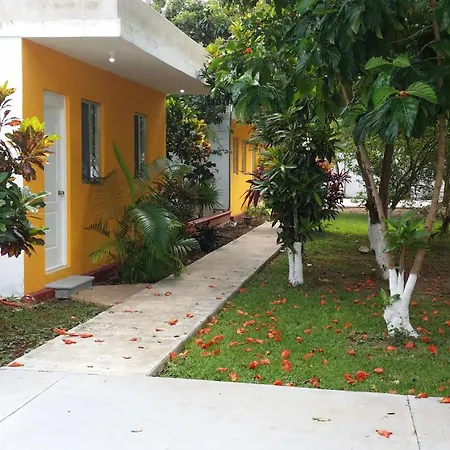 Mansion Giahn Bed & Breakfast-3