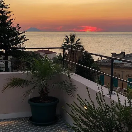 Noone Tropea Guesthouse-3