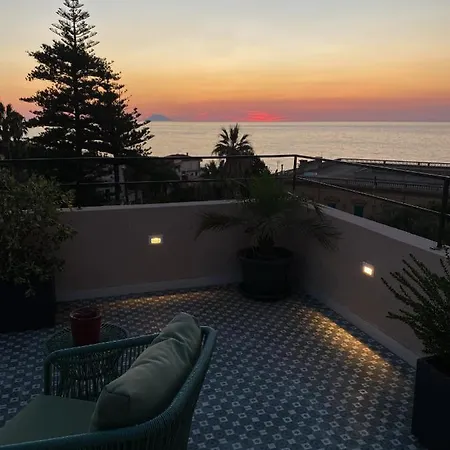 Noone Tropea Guesthouse-2