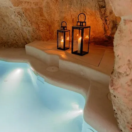 Alesia Luxury Cave-2
