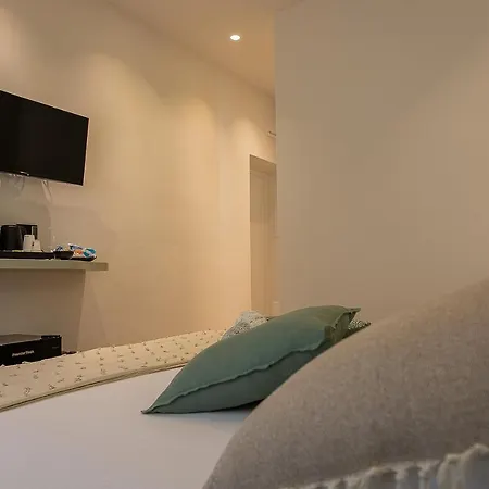 Brezza Marina Guest House-3