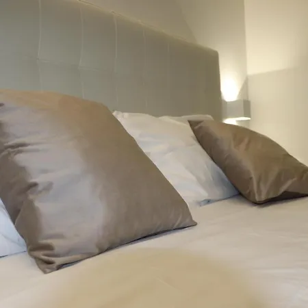 Barbaro Suite & Apartment-2