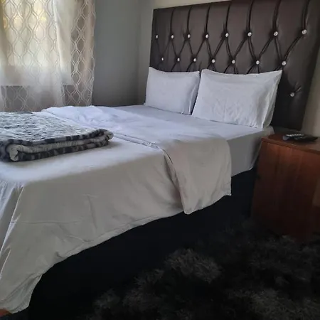 Fairfield Guest House-3