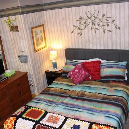 The Old Bear Bnb-2