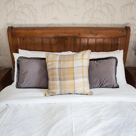 Riverdale House B&B-2