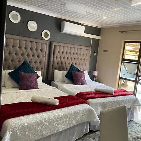 Nsuku Bed And Breakfast-2