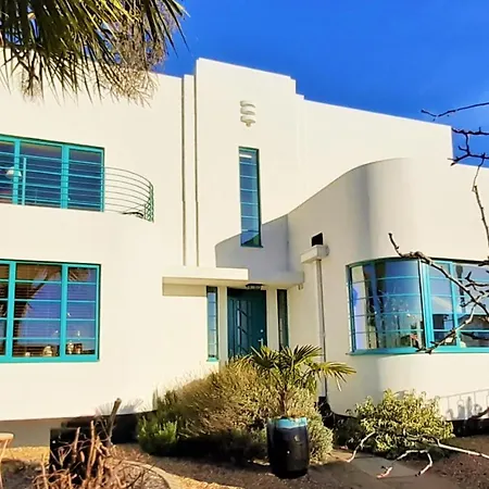 Twentieth Century B&B-2