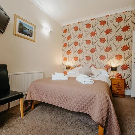Eden Green Guest House-3