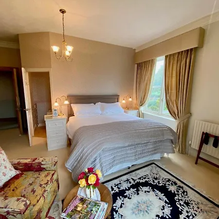 Golborne Manor Bed And Breakfast-2