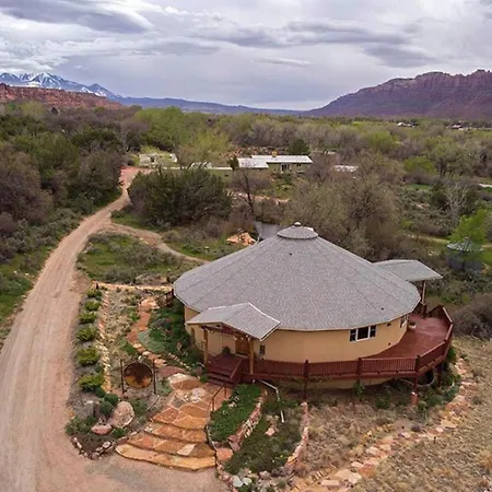 Red Moon Lodge-2