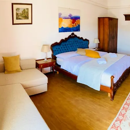 Pang'S Guesthouse-3