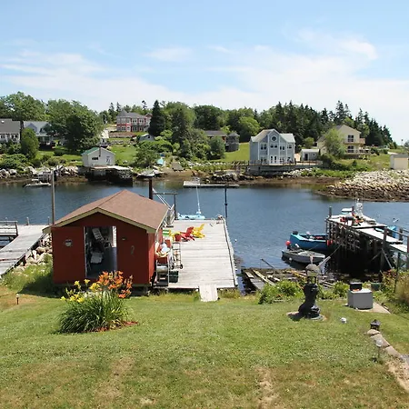 Sal'S Bed And Breakfast By The Sea-2