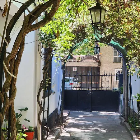 Rufino'S Guesthouse-2