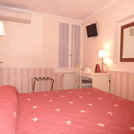 Al Campaniel Bed And Breakfast-2
