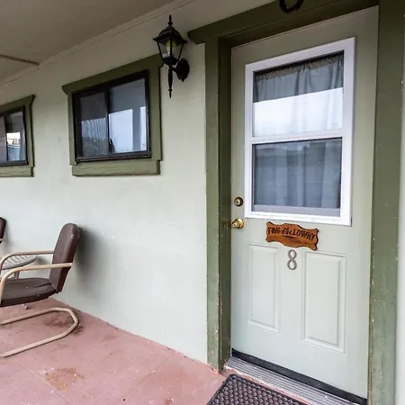 Sagebrush Inn-3