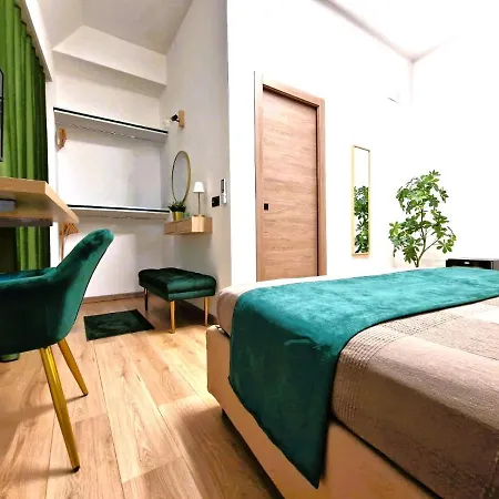 B&B One-3