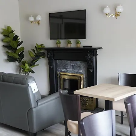 Slieve Bloom Manor Hostel-2