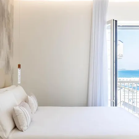 Marea Charme Rooms-3