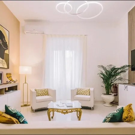 Tiziana'S House-2